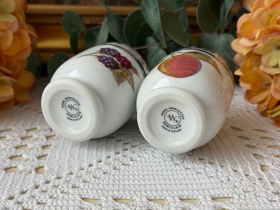royal worcester - купити предмети колекціонування - Ціна на OLX.ua