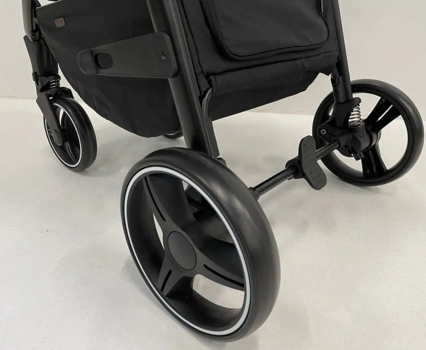 Прогулочная коляска carello.терміново