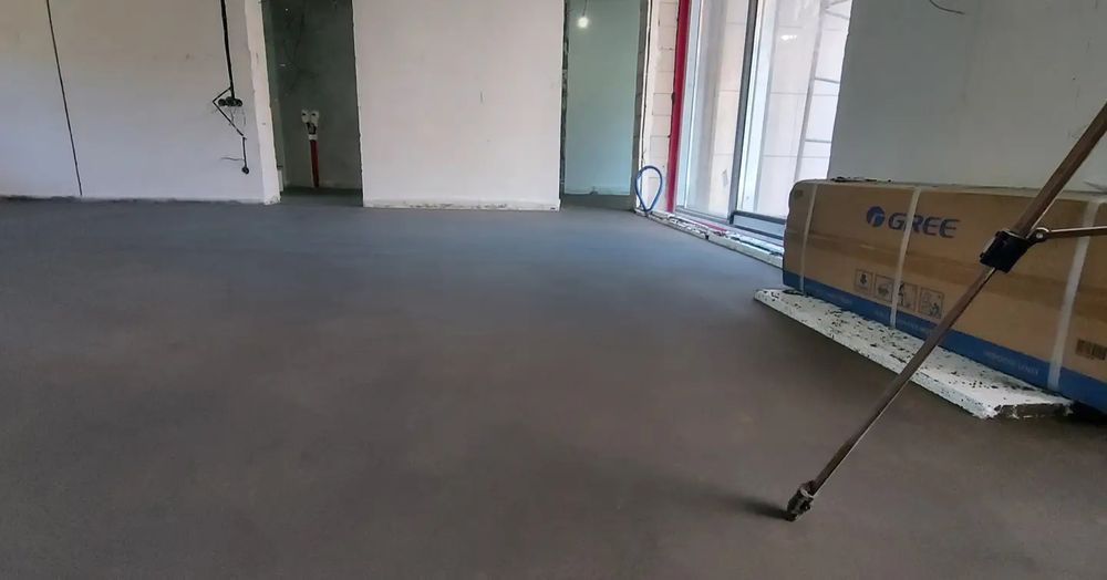 Полусухая стяжка пола за один день ,на теплый пол - Оздоблення, ремонт ...