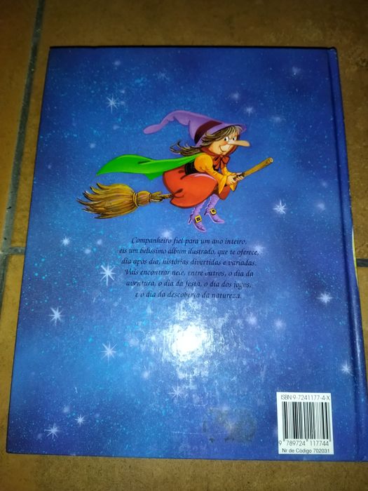 Livros da Disney entre outros