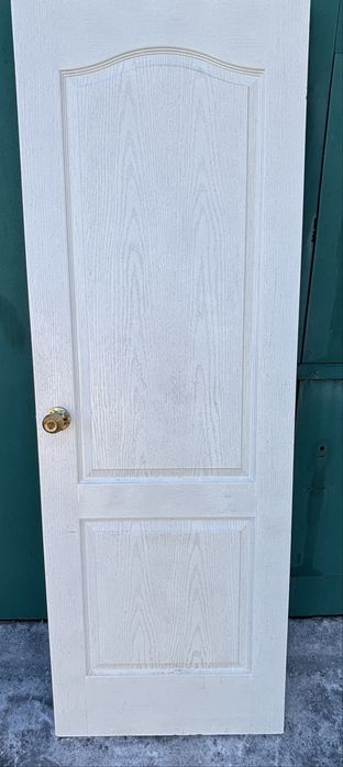 Двері в гарному стані