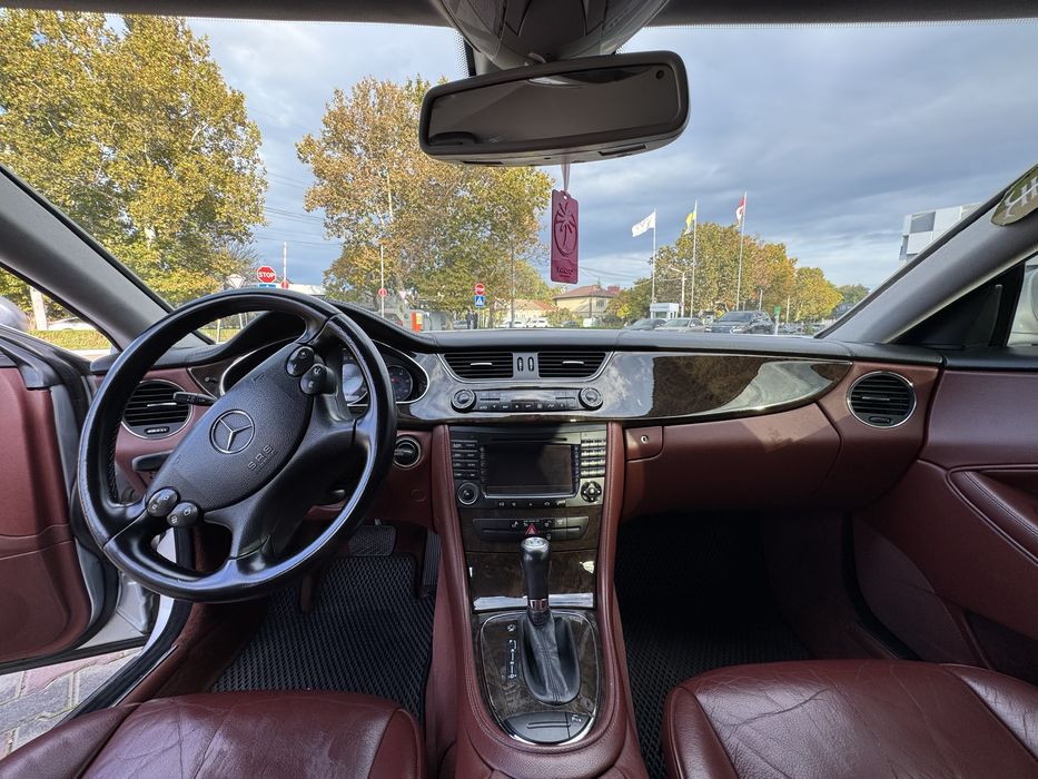 Продам Mercedes-Benz CLS-320 дизель