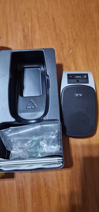 Kit mãos livres bluetooth para automóvel - JABRA