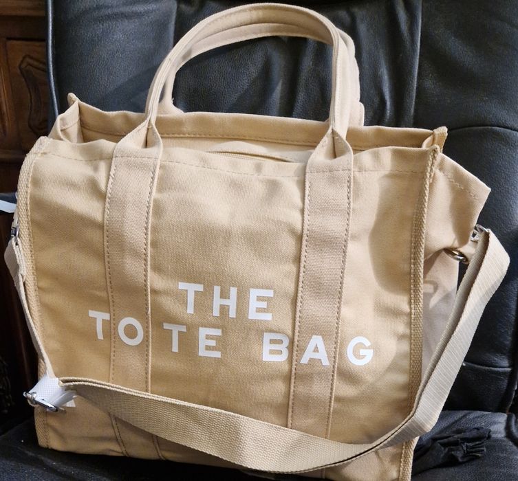 Mala nova com etiqueta