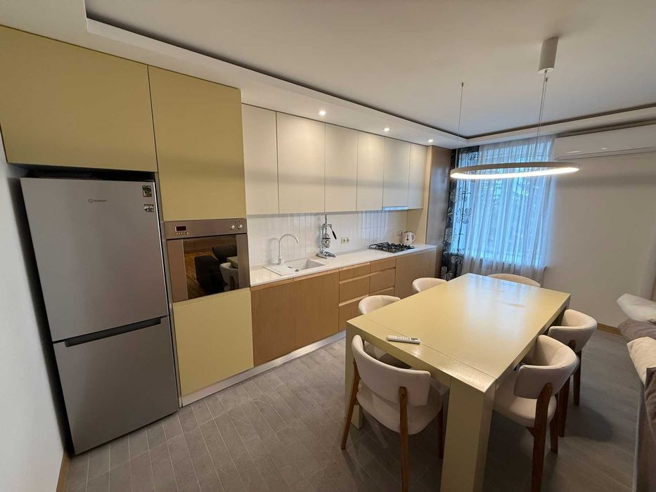 ‼️Центр‼️ 3 кімнатна квартира-студія, 87 м², топова локація