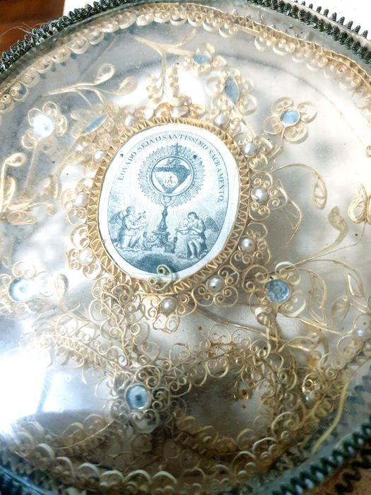 Maravilhoso antigo registo "Lovado seja o Santissimo Sacramento"