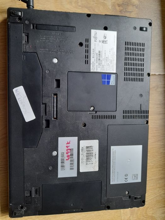 Fujitsu lifebook e734