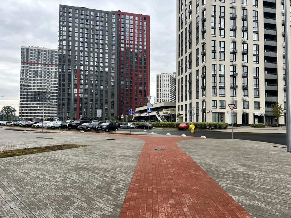 Простора 2-к квартира 67 м² (Будинок 10.7)