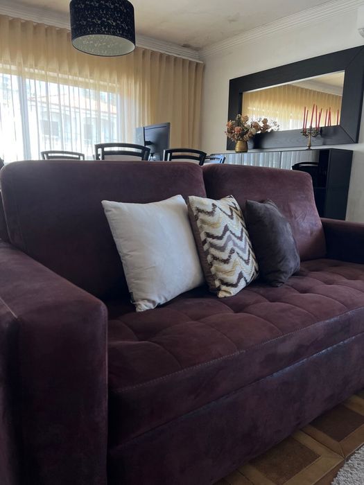 Sofa 3 lugares efeito pele pêssego