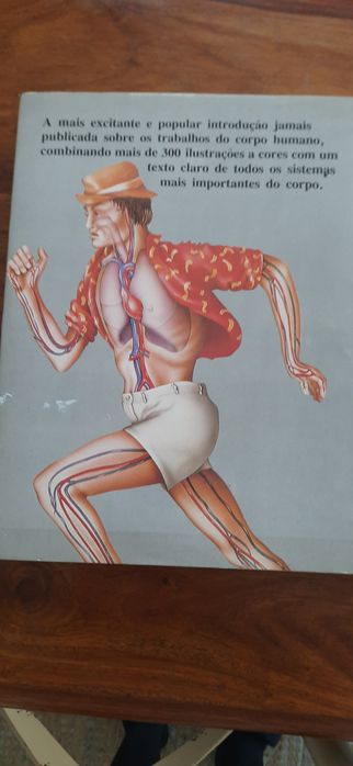 Livro O corpo Humano de karl Sabbach