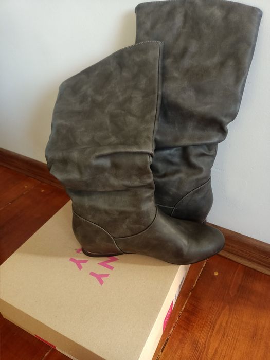 Kozaki szare damskie CCC Jenny fairy buty roz 39