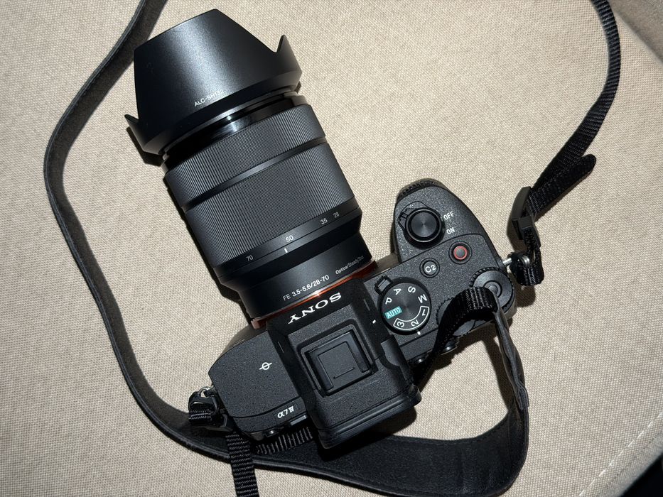 Фотоапарат Sony Alpha A7 IV Sony FE 28-70mm f/3.5-5.6 OSS