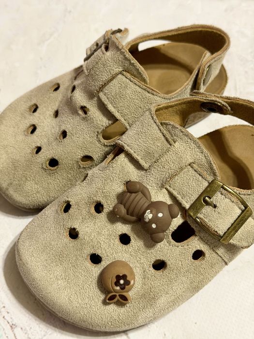 Ідеальне дитяче взуття  сабо,мюлі .