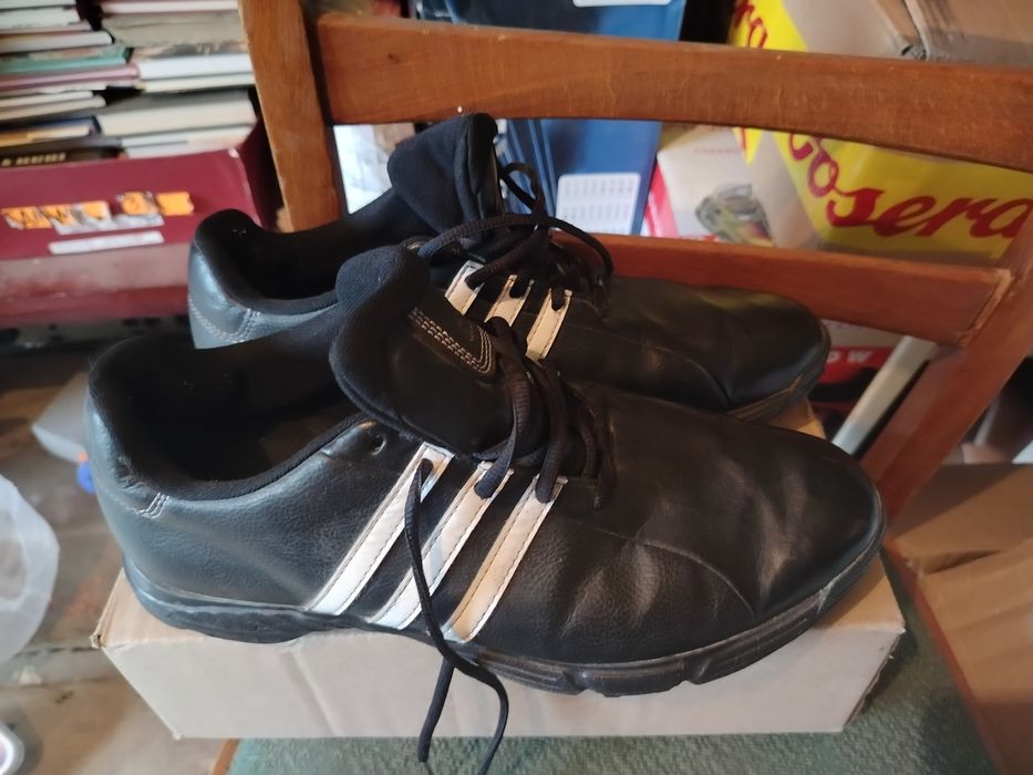 Продам чоловіче взуття