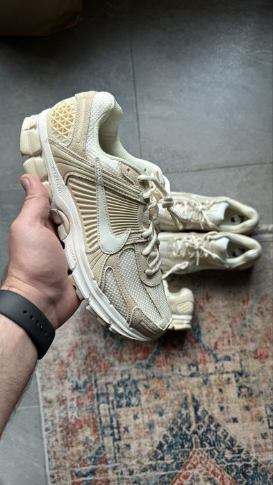 Nike Zoom Vomero 5 Light Bone Оригінал