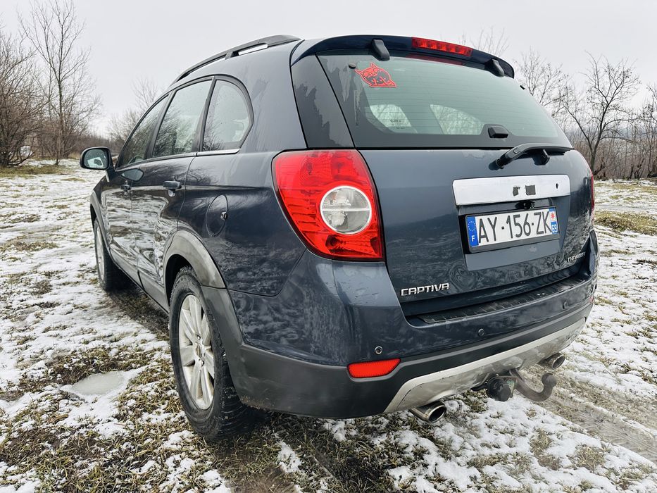 Продам CHEVROLET captiva