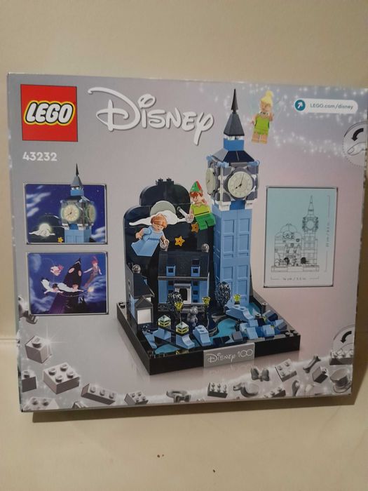 LEGO 43232 Disney - Lot Piotrusia Pana i Wendy nad Londynem