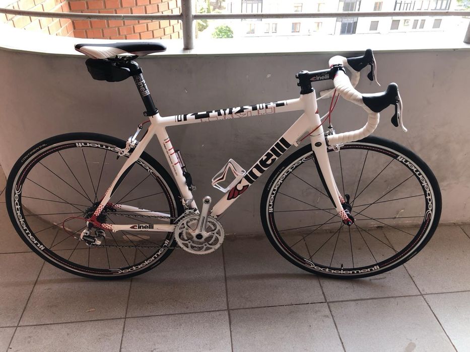 Продам шосейний велосипед Cinelli