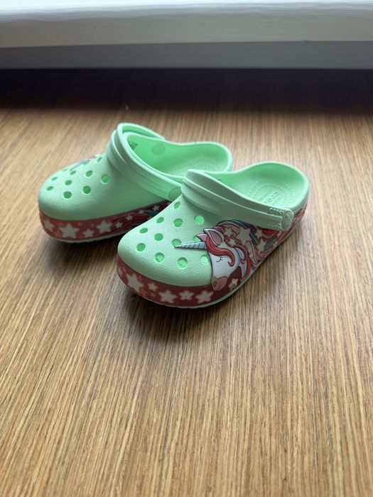 Оригінальні крокси Crocs розмір C8 на 25 розмір