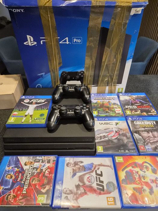 Sony PlayStation 4 Pro 1TB plus gry