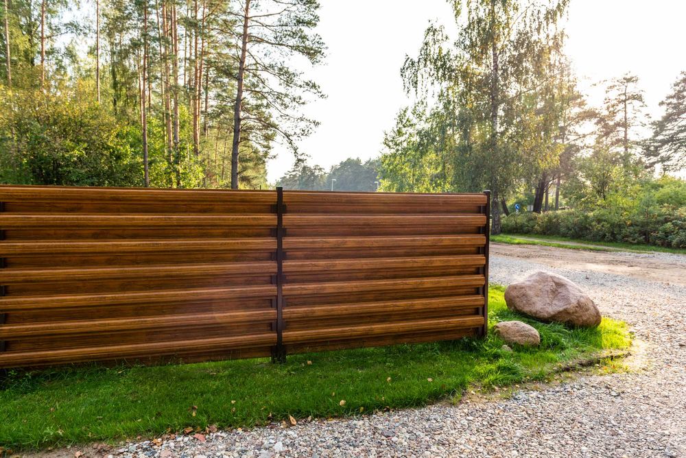 Sztachety metalowe – ogrodzenie sztachetowe na wymiar Tarnów