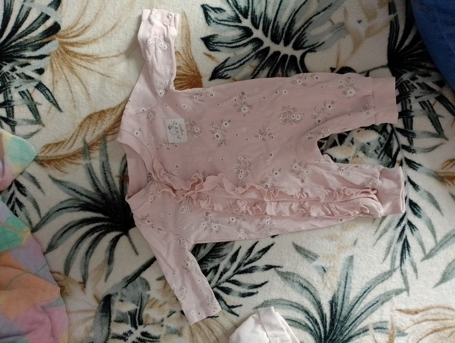 Ubranka dla dziewczynki