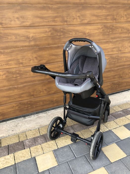 Дитячий візочок  PEPPY 3 в 1