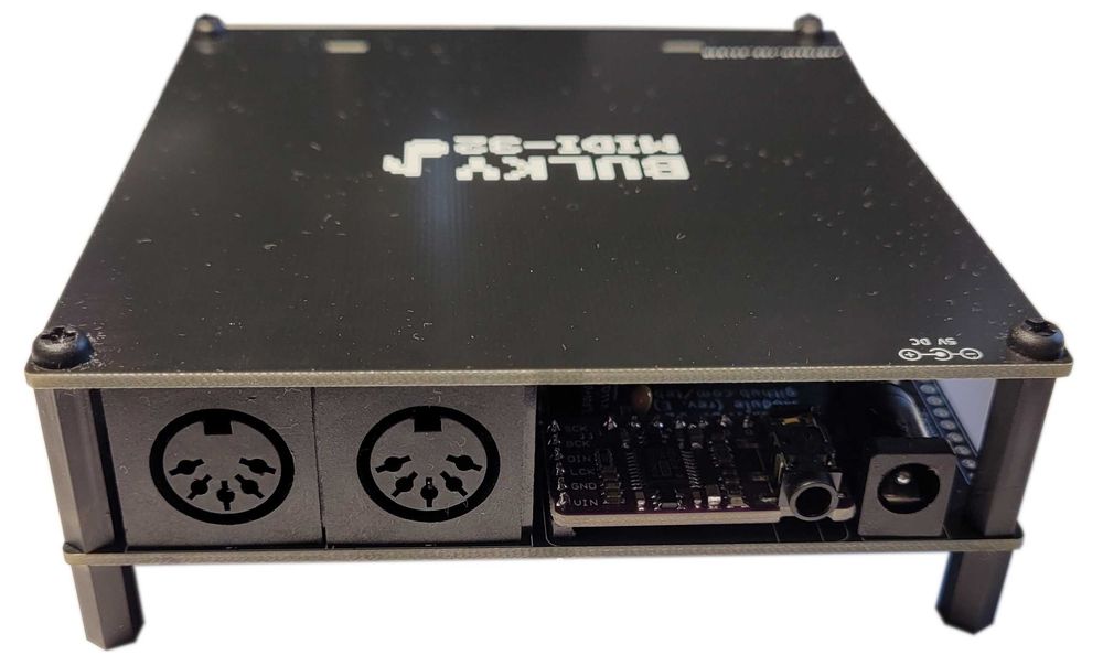 Emulator klasycznego syntezatora Roland MT-32 - MT32-PI