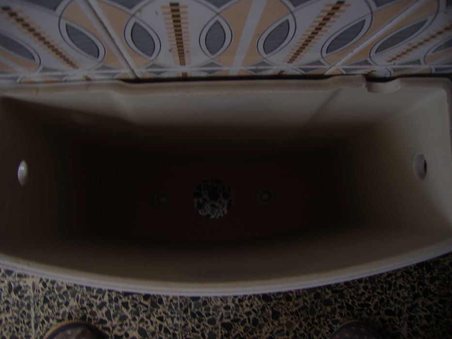 Escorra tanque para o vaso sanitário -  Saninduza -