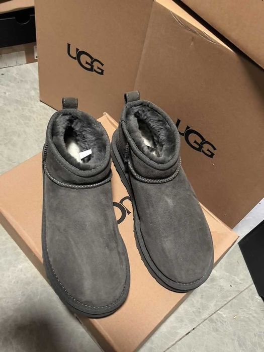 UGG Classic Ultra mini R.39