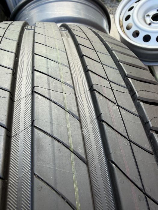 225/50/18 Michelin Primacy 4 225/50 R18 95V 22рік