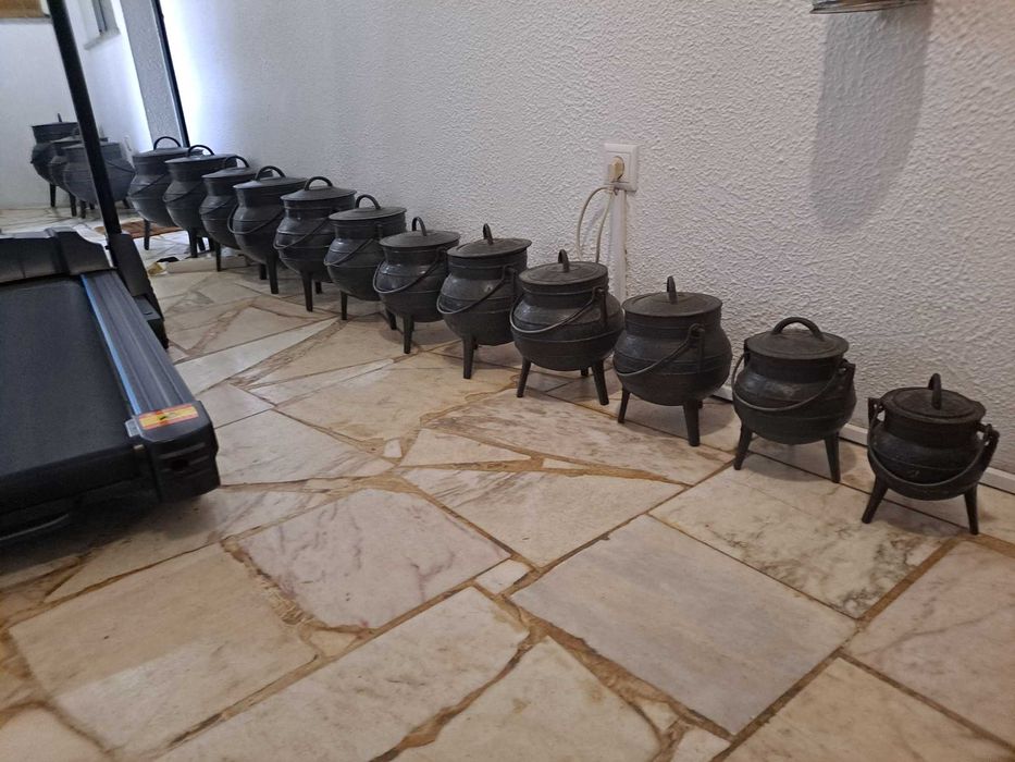 Colecção de panelas de ferro