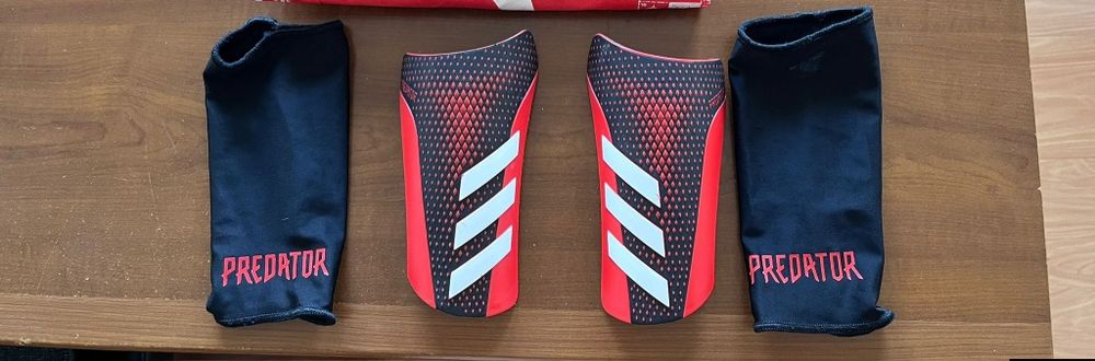 Caneleiras de futebol Adidas Predator