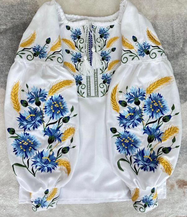 Вишиванка для дівчинки