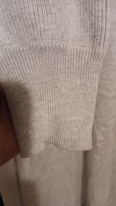 Casaco comprido cinzento