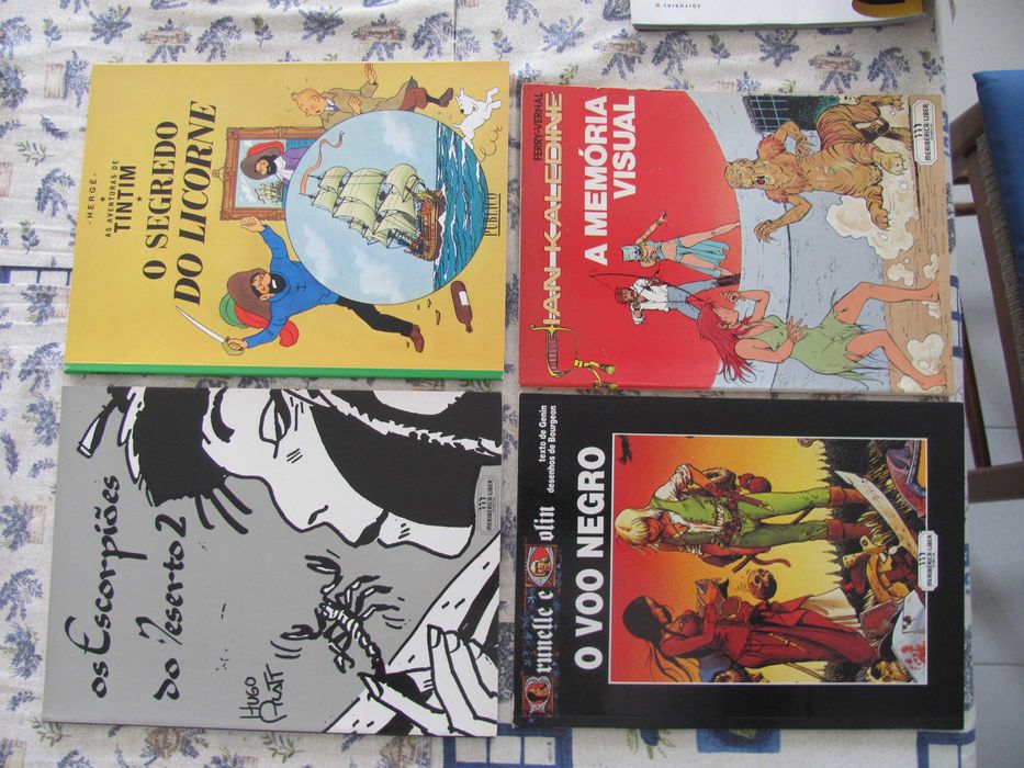 álbuns/livros de banda desenhada