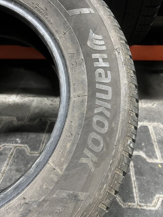 Шини,Резина,Пара,Зима 215/70/16 100H Hankook Kinergy 4s2 x