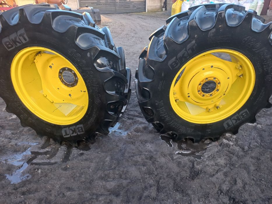 420/85r30(16.9r30) ursus John deere mf
