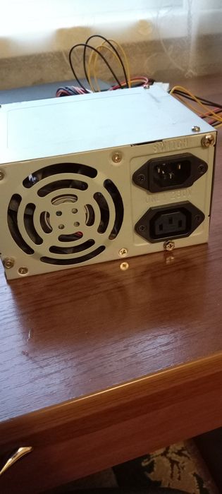 Продам блок живлення