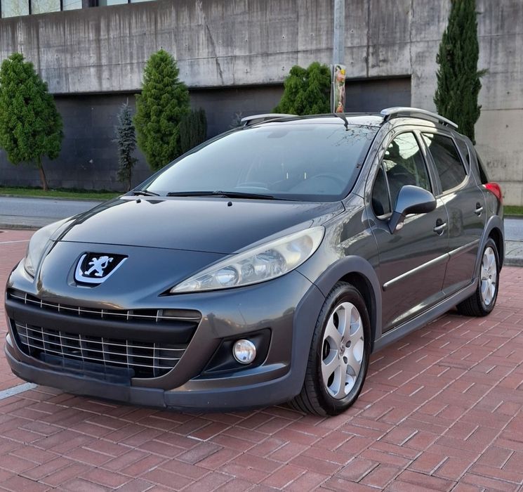 Vendo Peugeot 207 SW 1.6 HDI- 2011