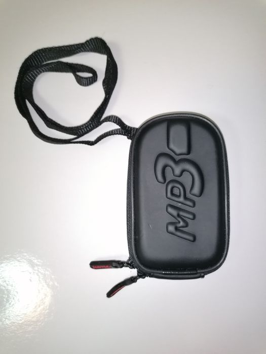Bolsa Hama para diversas utilidades, como mp3, comandos ou outros
