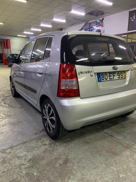 Vendo picanto 1.1 crdi sem detalhes