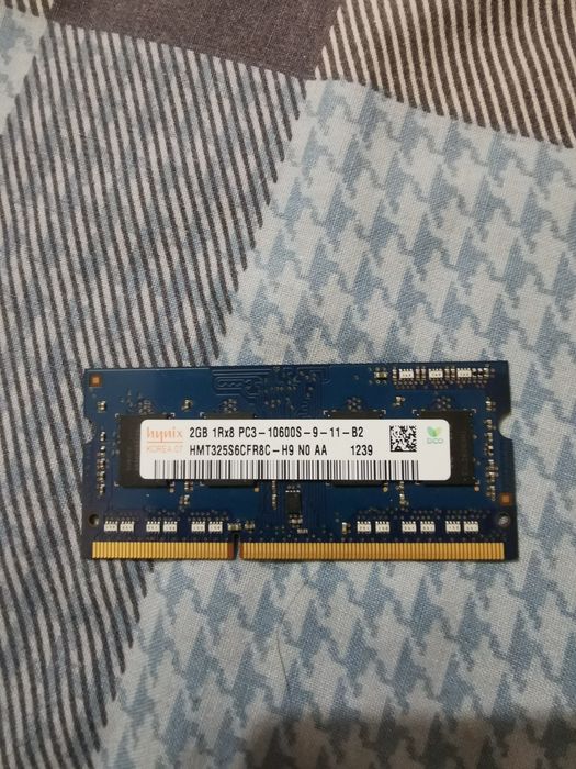 Оперативная память Hynix 2GB DDR3 для ноутбука