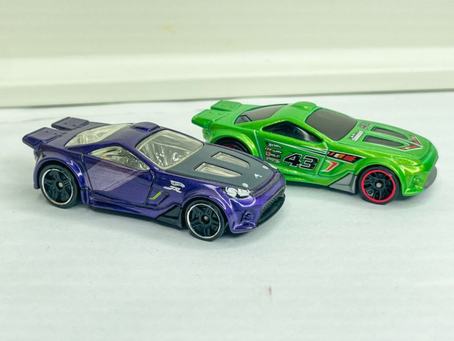 HotWheels Scorcher 2010 Lote de 2