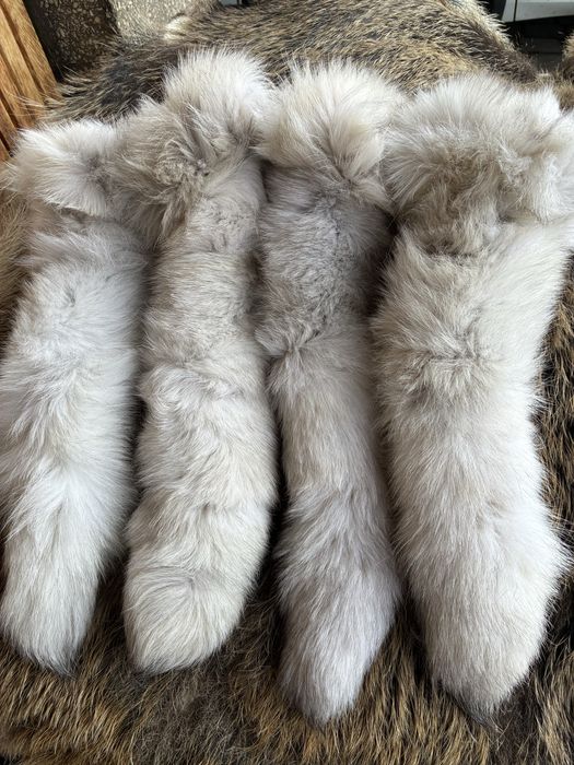 Ogony z lisa naturalne 4 sztuki