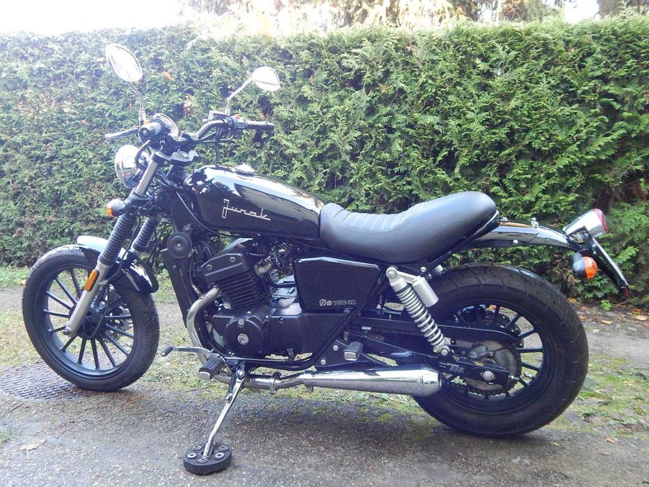 Junak m11 cafe 125 vintage