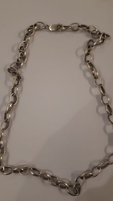 srebrny łańcuch na szyję duże oczka w