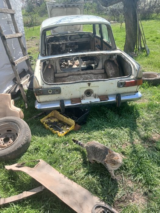 Продам запчастини москвич 412