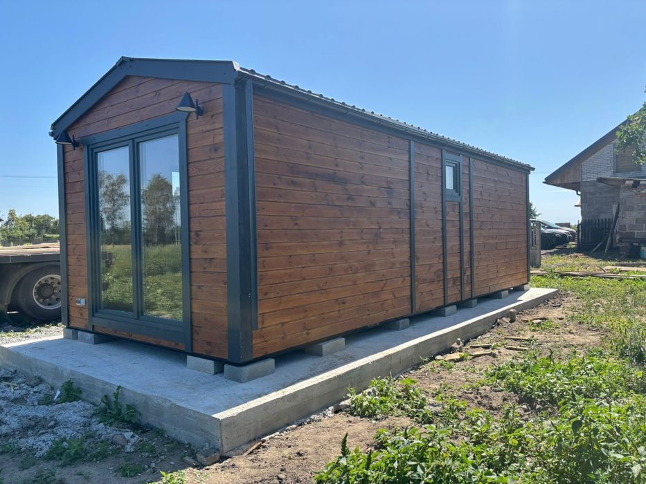 Domek drewniany mobilny całoroczny 8x3.2