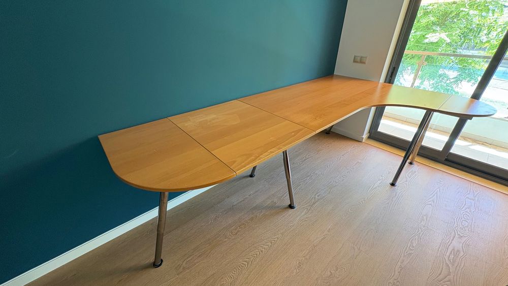 Secretária IKEA GALANT de canto XL 2,50 m – modular – pés reguláveis